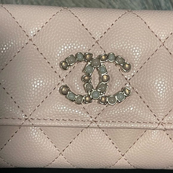 Card holder - Picture 4 of 9